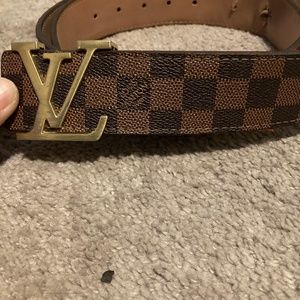 Louie Vuitton belt